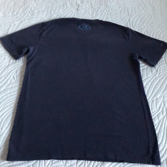 Under Armour T-Shirt - Picture 5 of 5